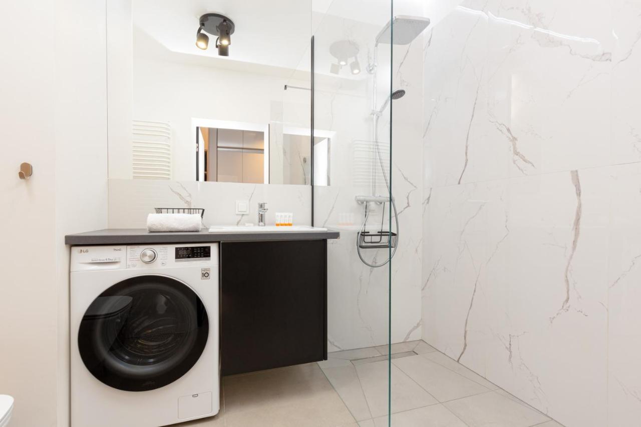 Atrium Promenada Goclaw By Renters Apartment Warsaw