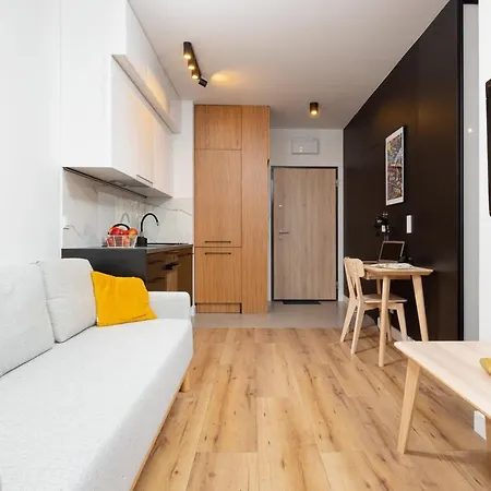 Atrium Promenada Apartments Goclaw By Noclegi Renters Warsaw Exterior photo